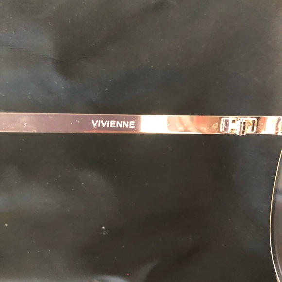 Quay Sunglasses - four pair bundle - Picture 7 of 9